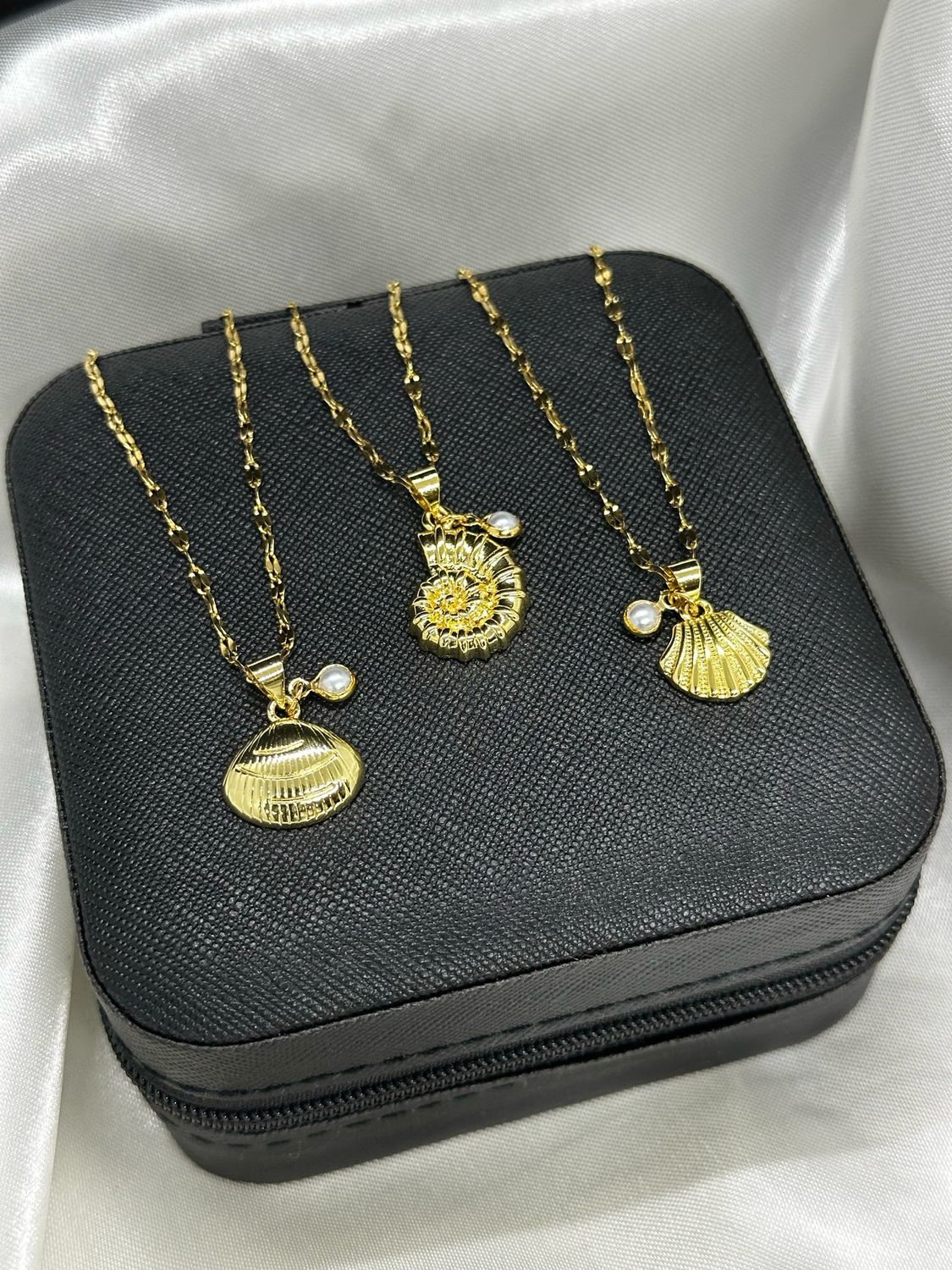 Cadena Mar Varias