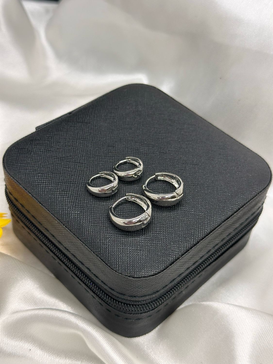Argollas Tipo Gotas Básicas Silver