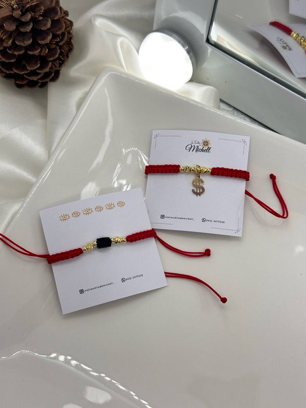 Pulsera Macramé Balines y Dije