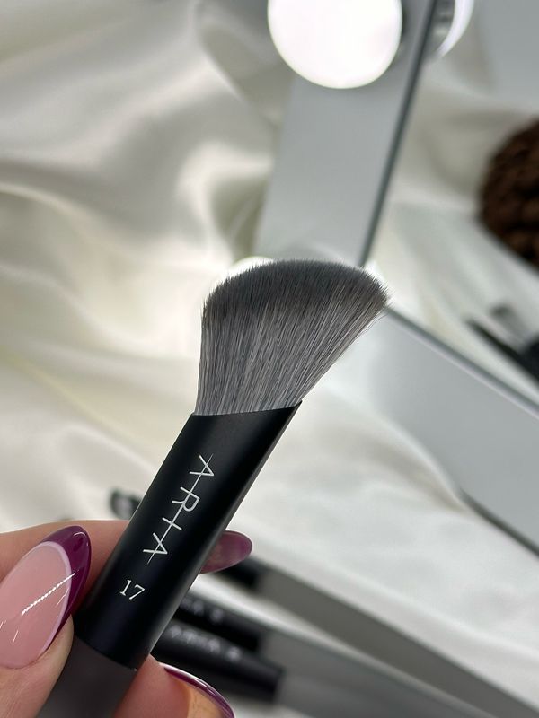 Brocha 17 ARIA COSMETICS