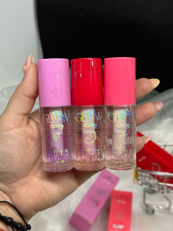 Lip Oil Plumper Glow Kissing ARIA COSMETICS