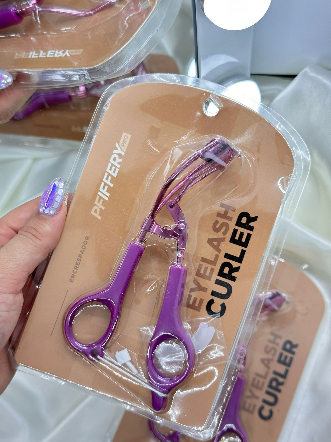Rizador EYELASH CURLER Pfiffery