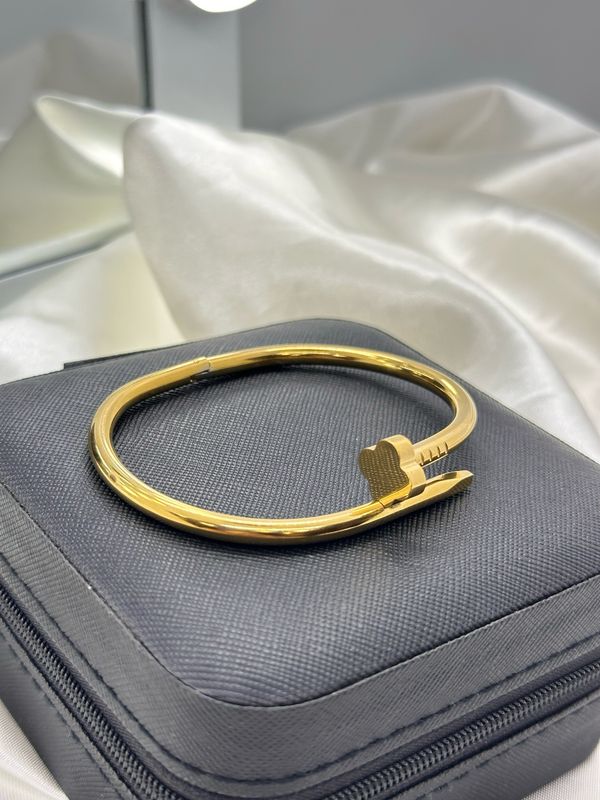 Pulsera Brazalete Clavo acero inoxidable