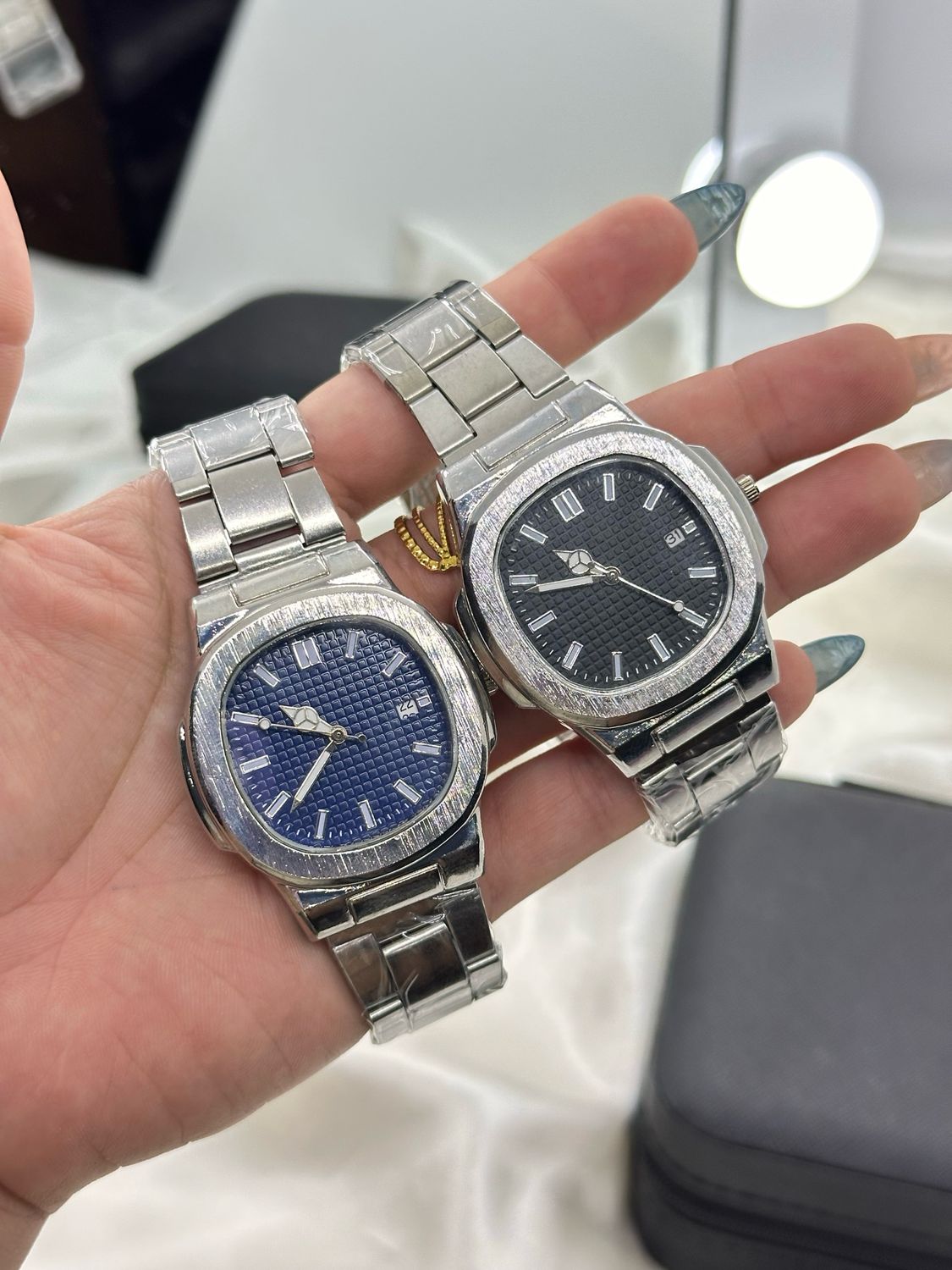 Reloj Metalico Plateado