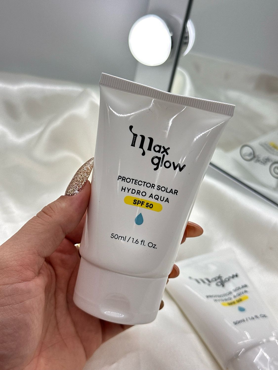 Protector Solar Max Glow