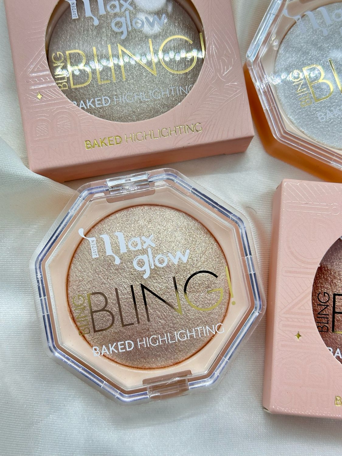 BLING BLING baked highlighting Iluminador Max Glow