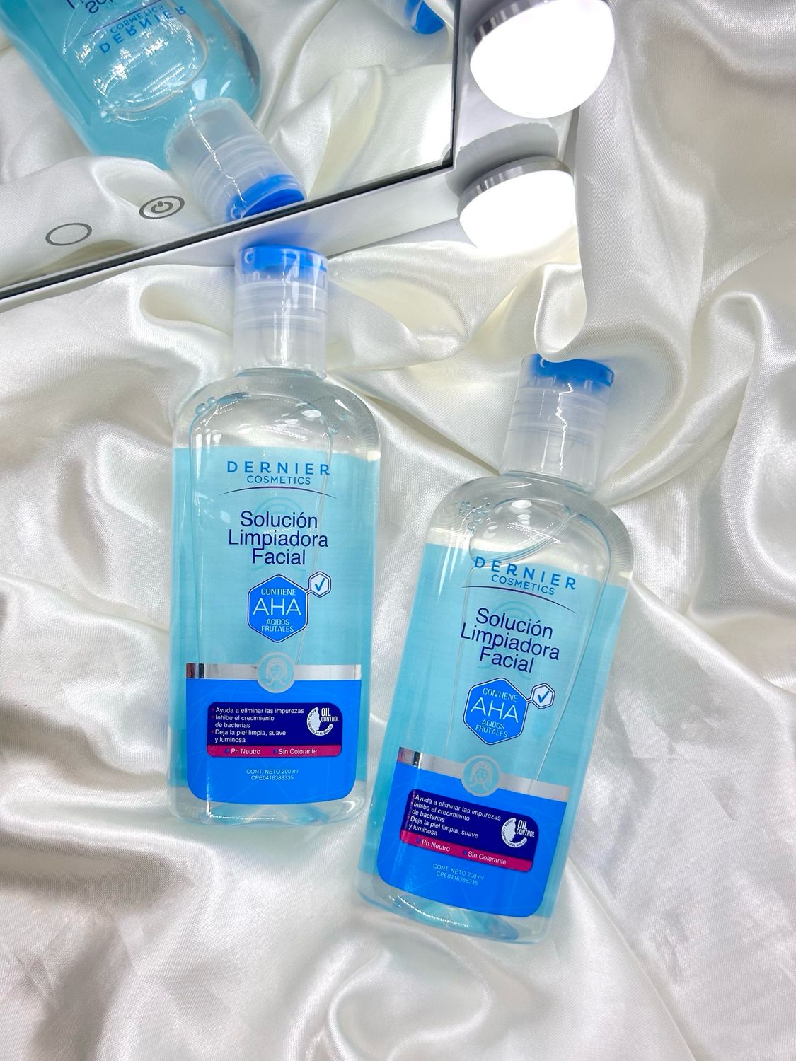 Solucion Limpiadora Facial DERNIER