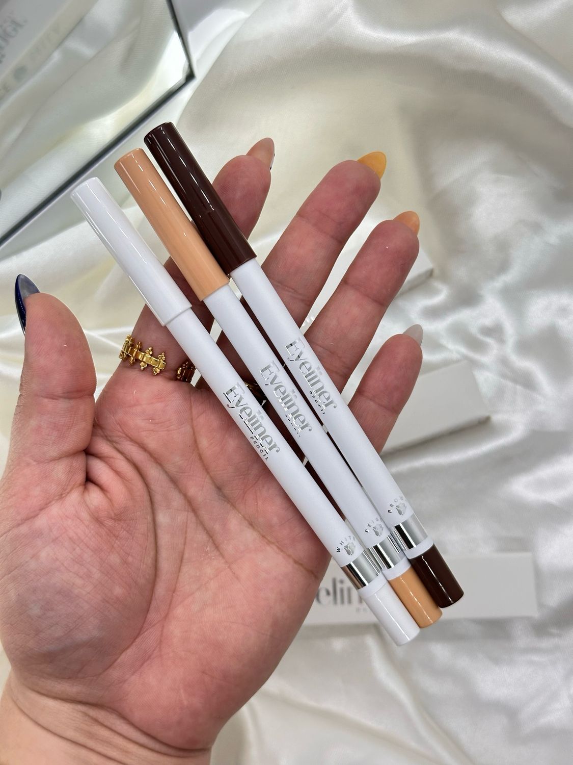Eyeliner PENCIL Dolce Bella