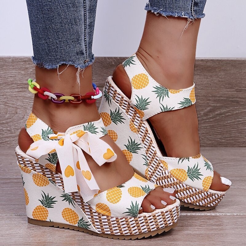 Wedge Sandals Women&#39;s Fruit Pattern Outer Wear Sandals Women&#39;s 2022 Summer New One Word Fish Mouth Bow Women&#39;s Shoes