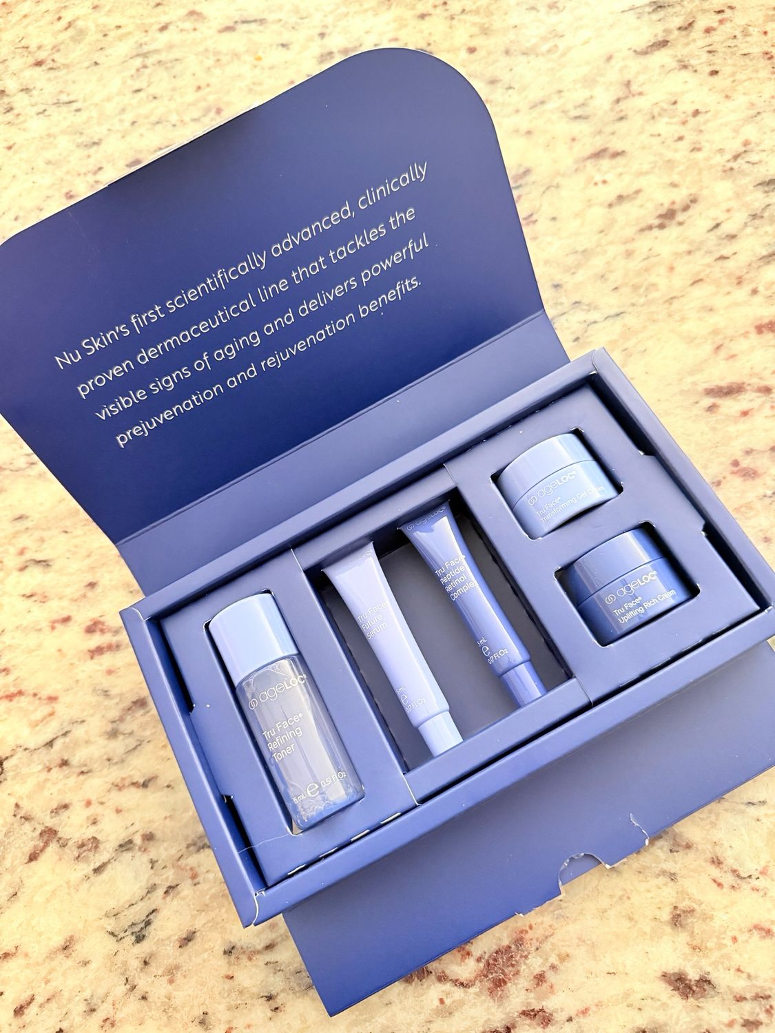 Age Loc Travel/Trial Set