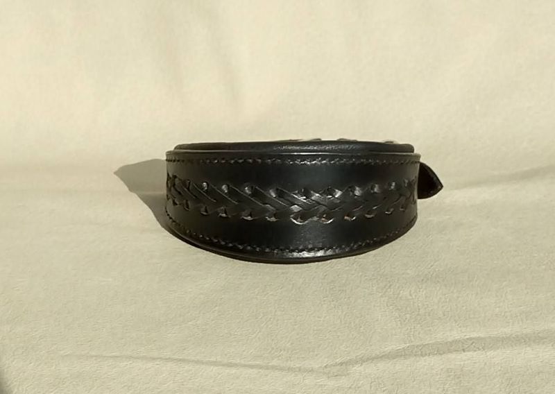 Ready Stock Padded Laced Whippet Collar Ready Stock Padded Laced Whippet Collar