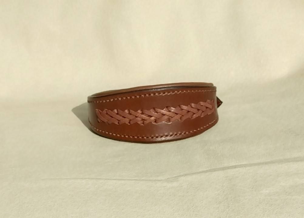 Ready Stock Padded Laced Whippet Collar Ready Stock Padded Laced Whippet Collar