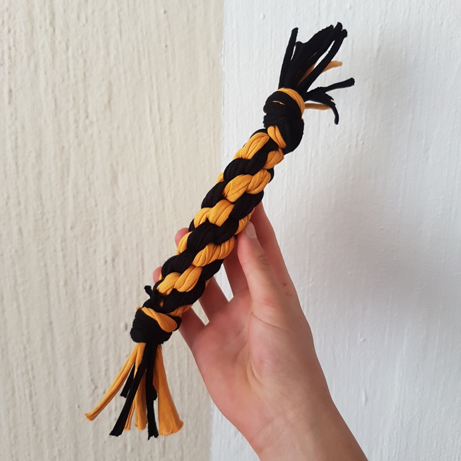 Howl-a-ween Tug Toys