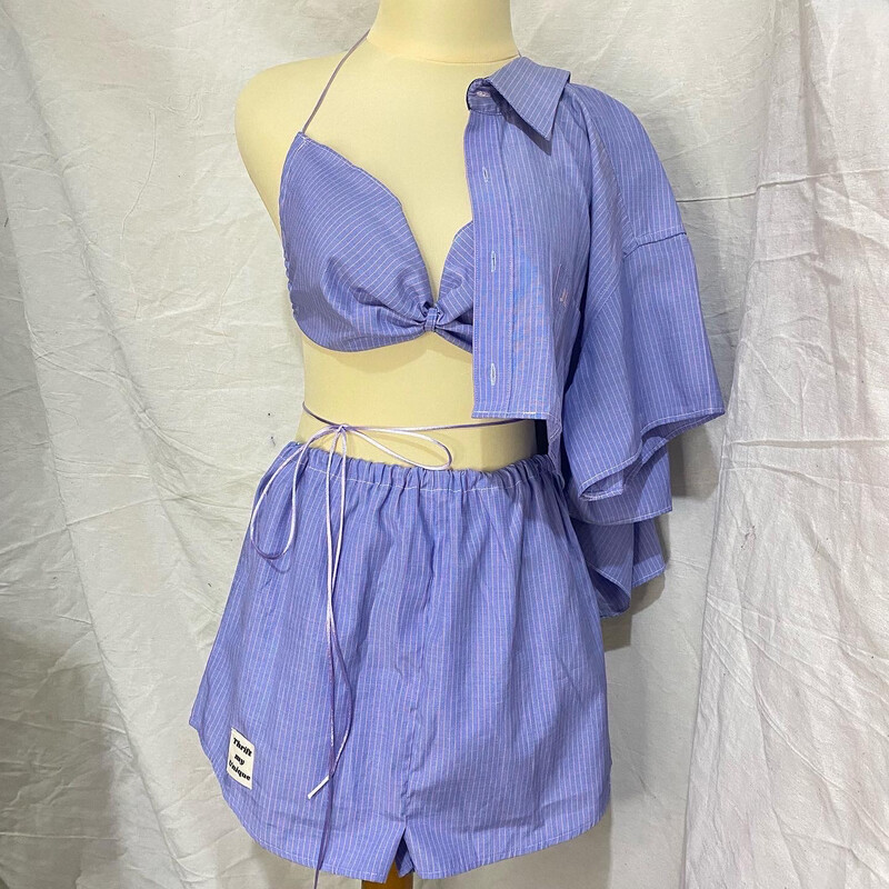 one set blue