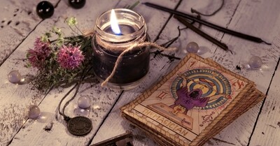 Scopri i veri tarocchi: il tuo viaggio inizia qui