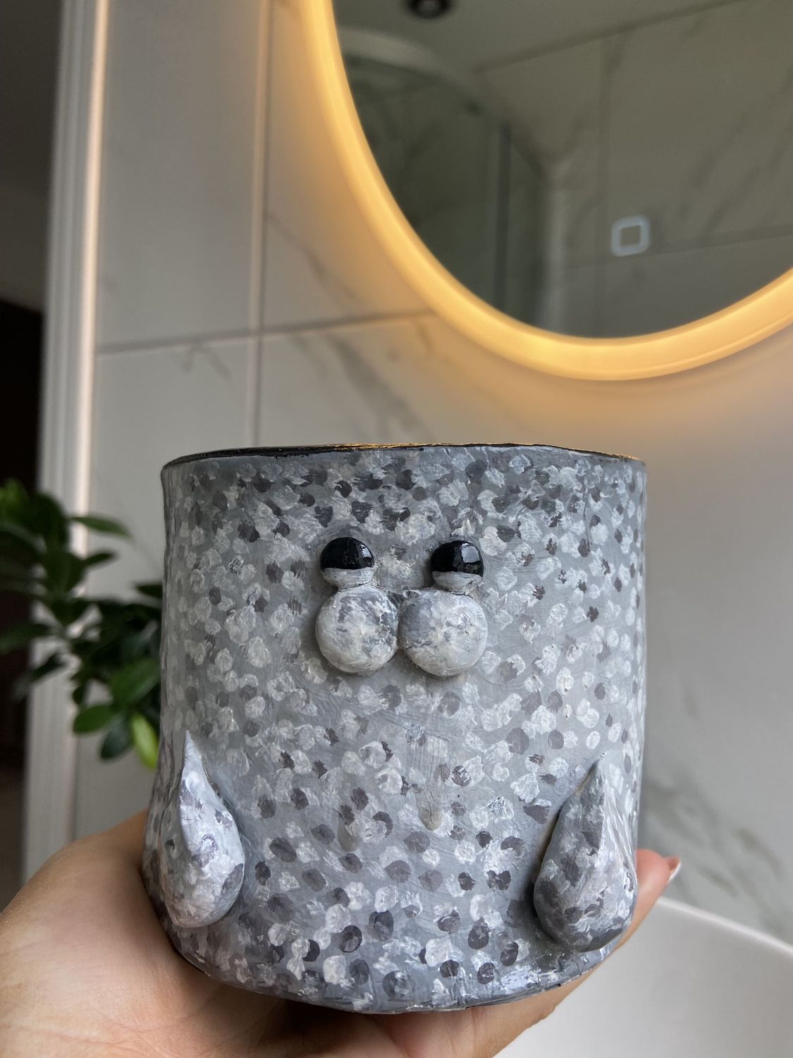 Large Chonk Plant Pot