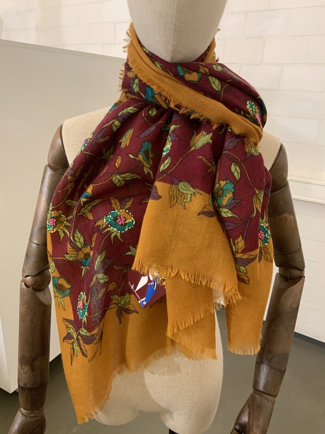 Schal BI-WO-SI  B Schal BI-WO-SI  B