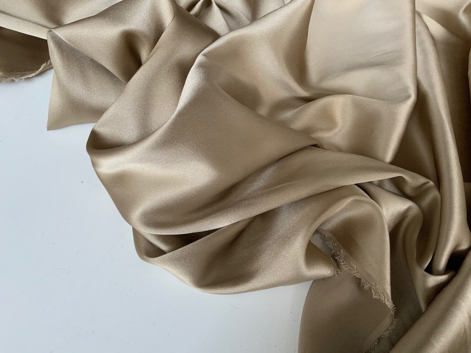 8745 BEIGE
