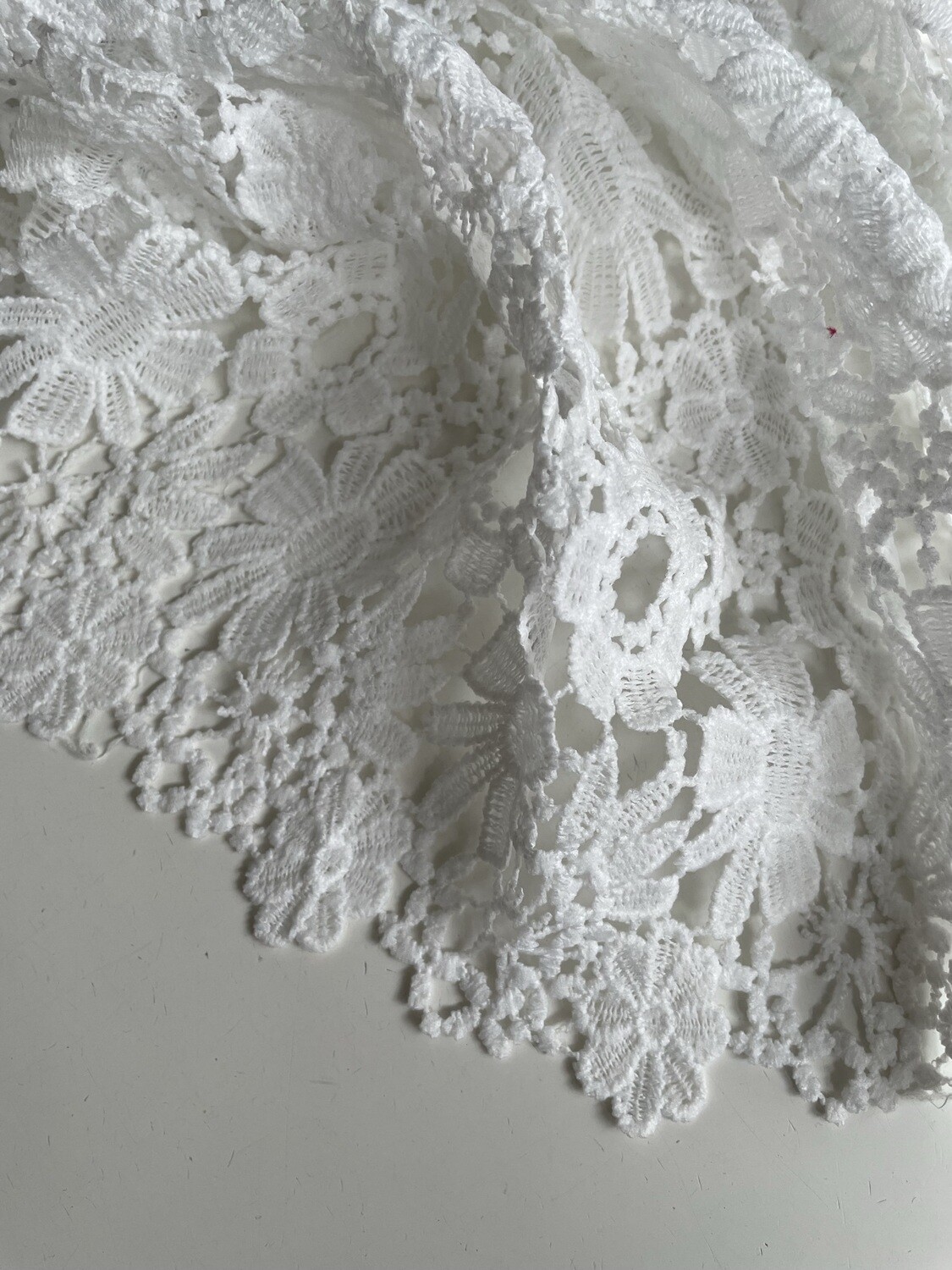 25307 WHITE