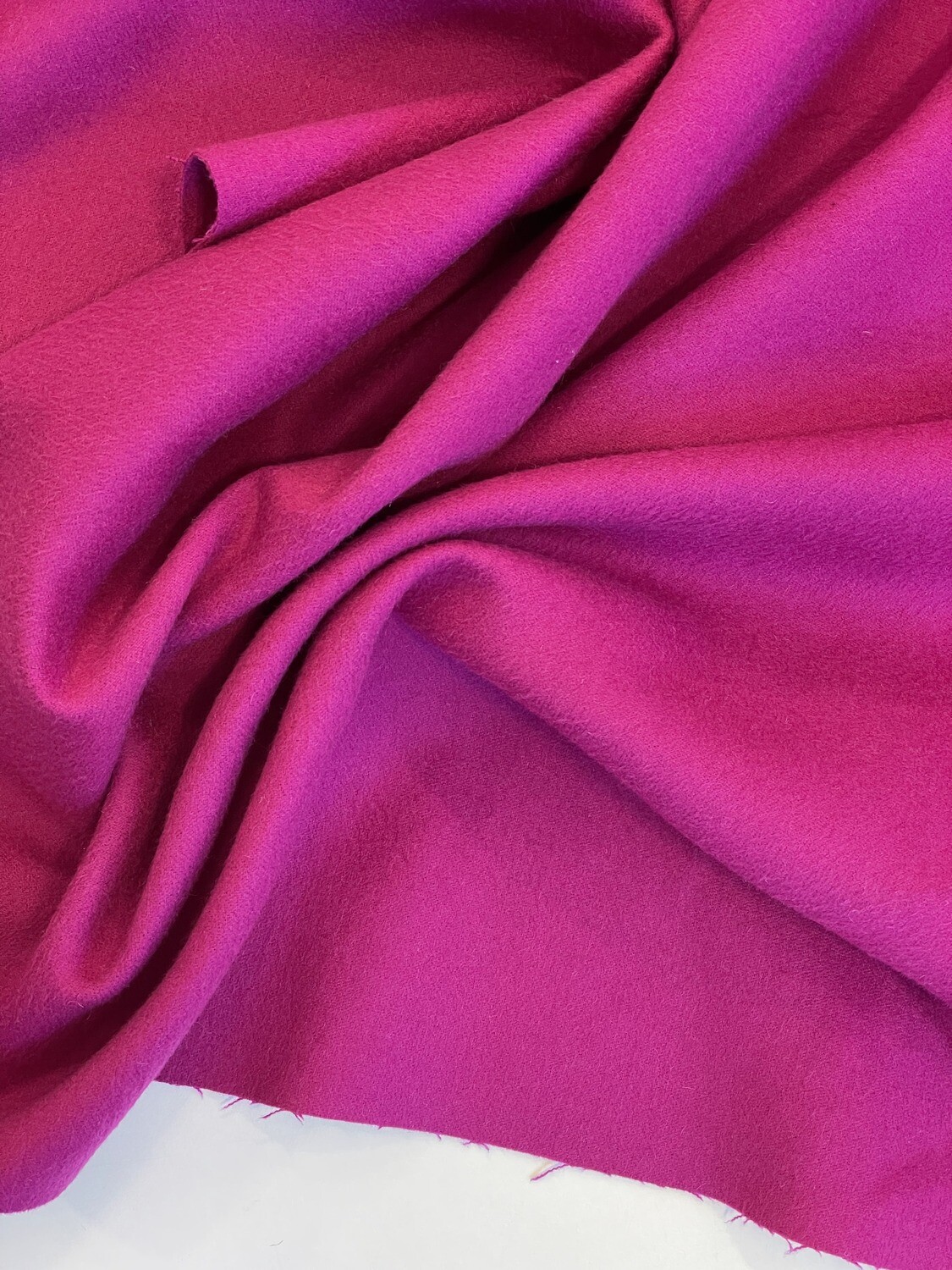 14530 CASHMERE  FUSCHIA