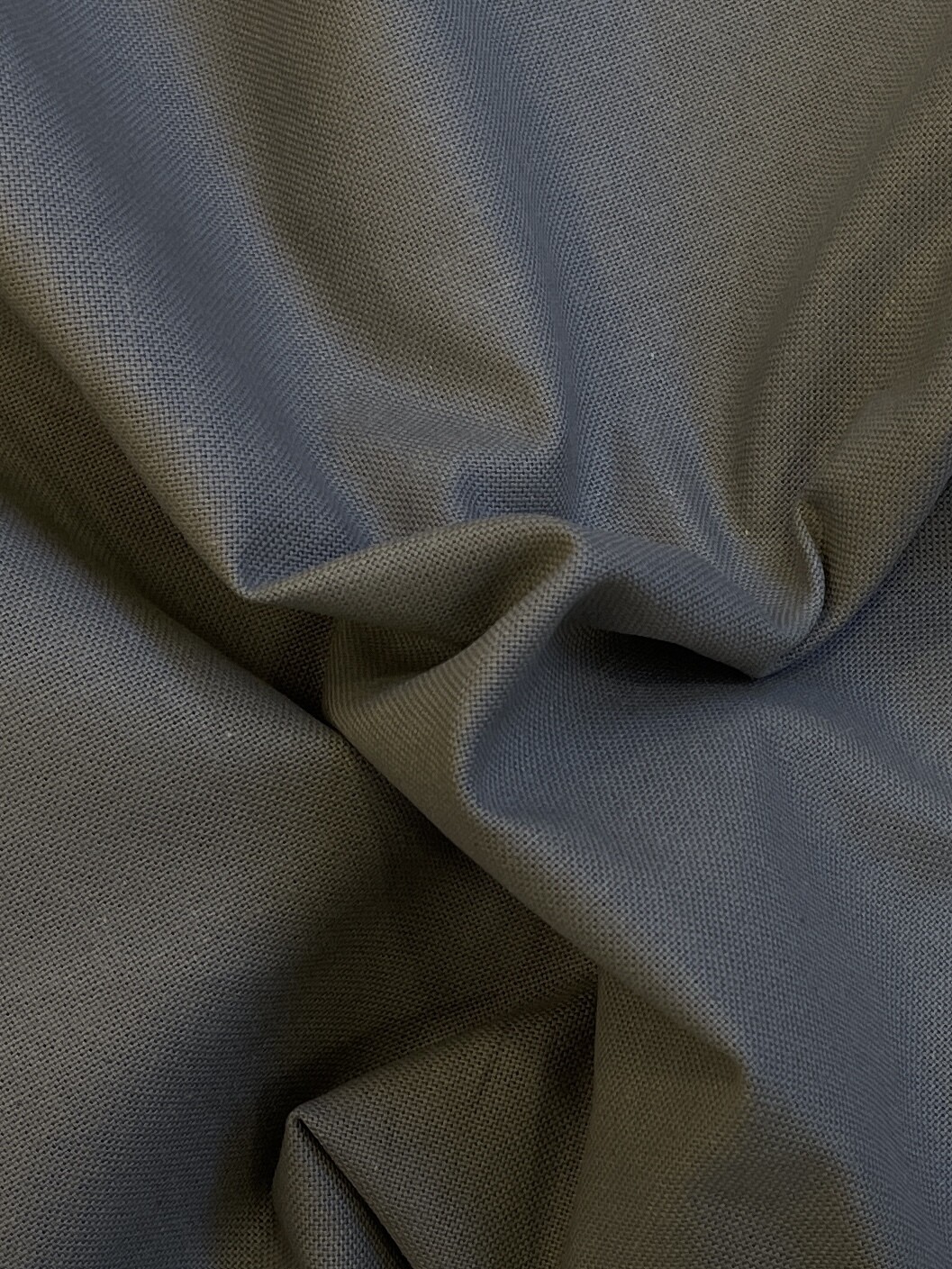 24131 Gris