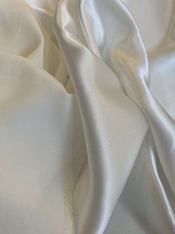 18237 Taft-Taffetas White