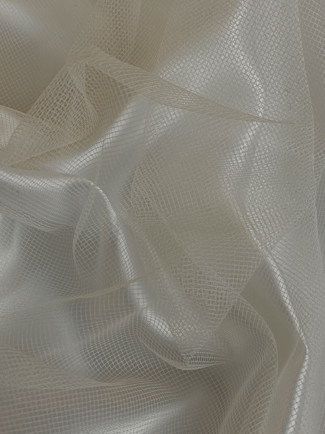 26008  Tüll - tulle  white