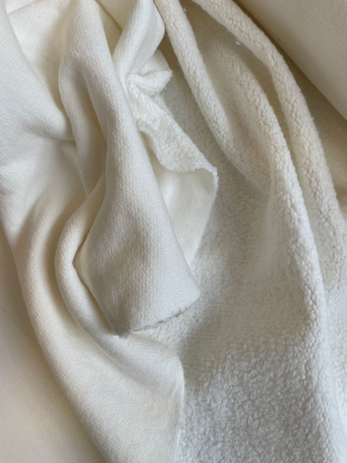 26257 SWEAT WHITE