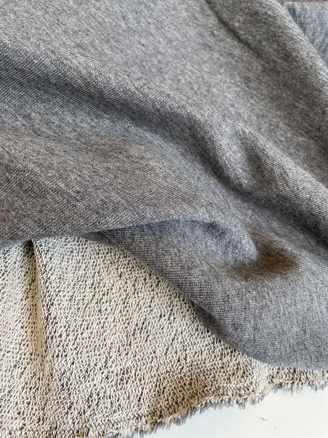25383  SWEAT  GREY