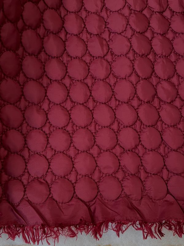 13735 DARK RED