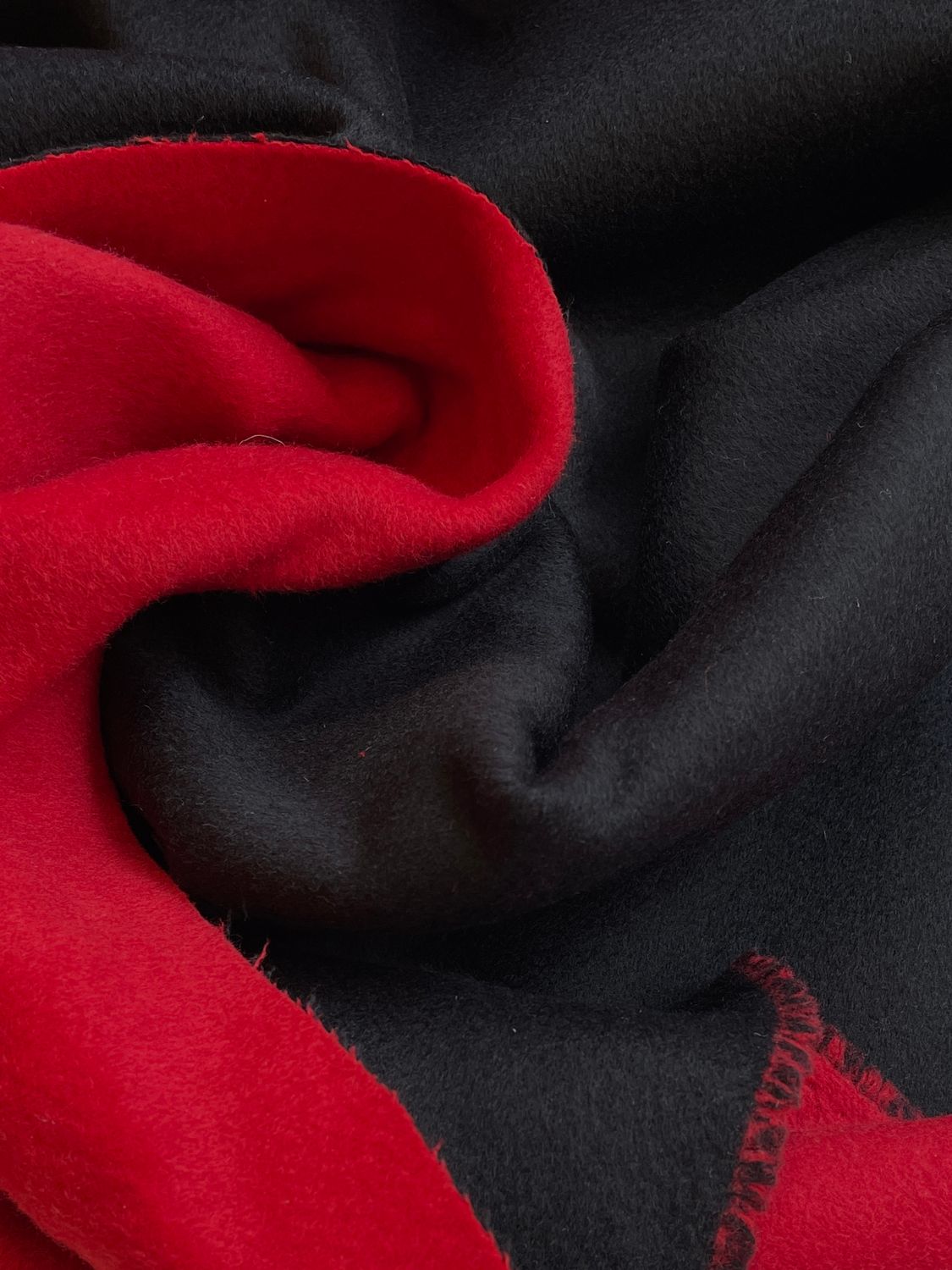 35348 BLACK-RED