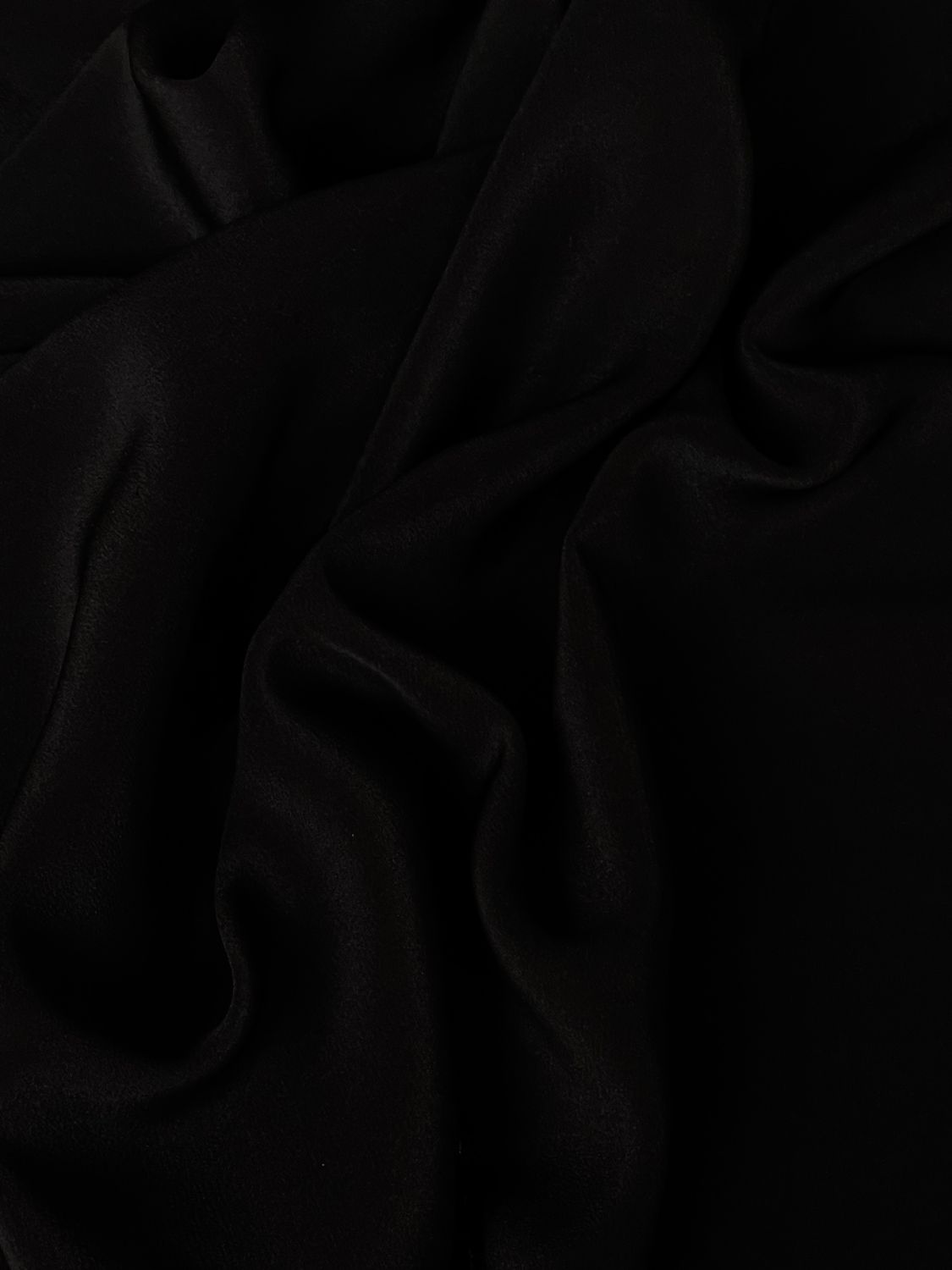26168 Crêpe de Chine  BLACK