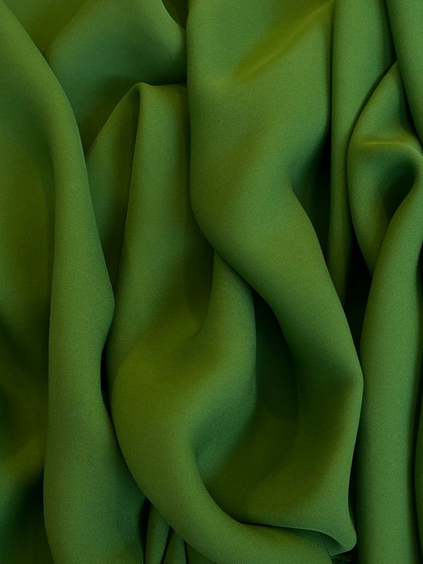 25672 Crêpe de Chine GREEN