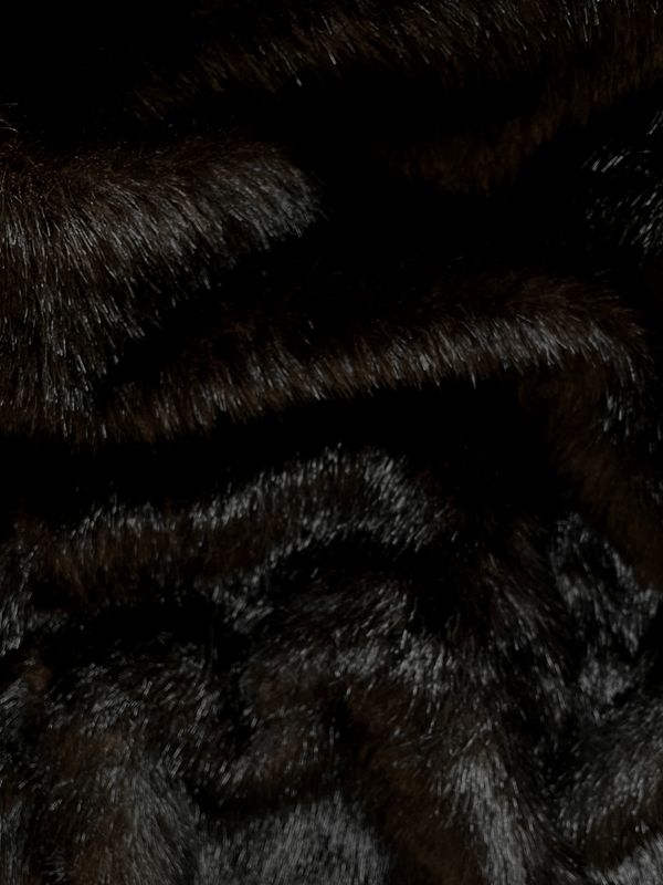 13689 Mink