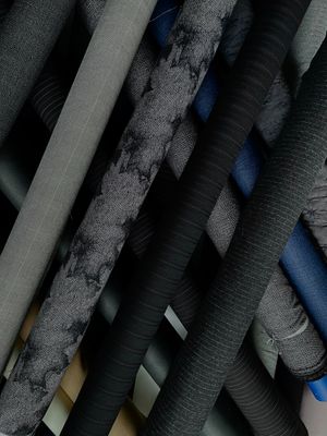 WOLLE Allerlei - LAINAGES divers - Differents WOOL  ( in construction )