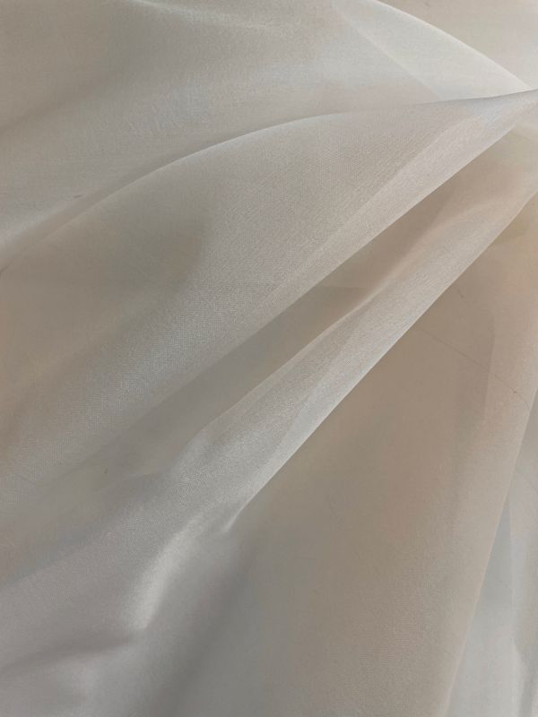 26150 Off-white