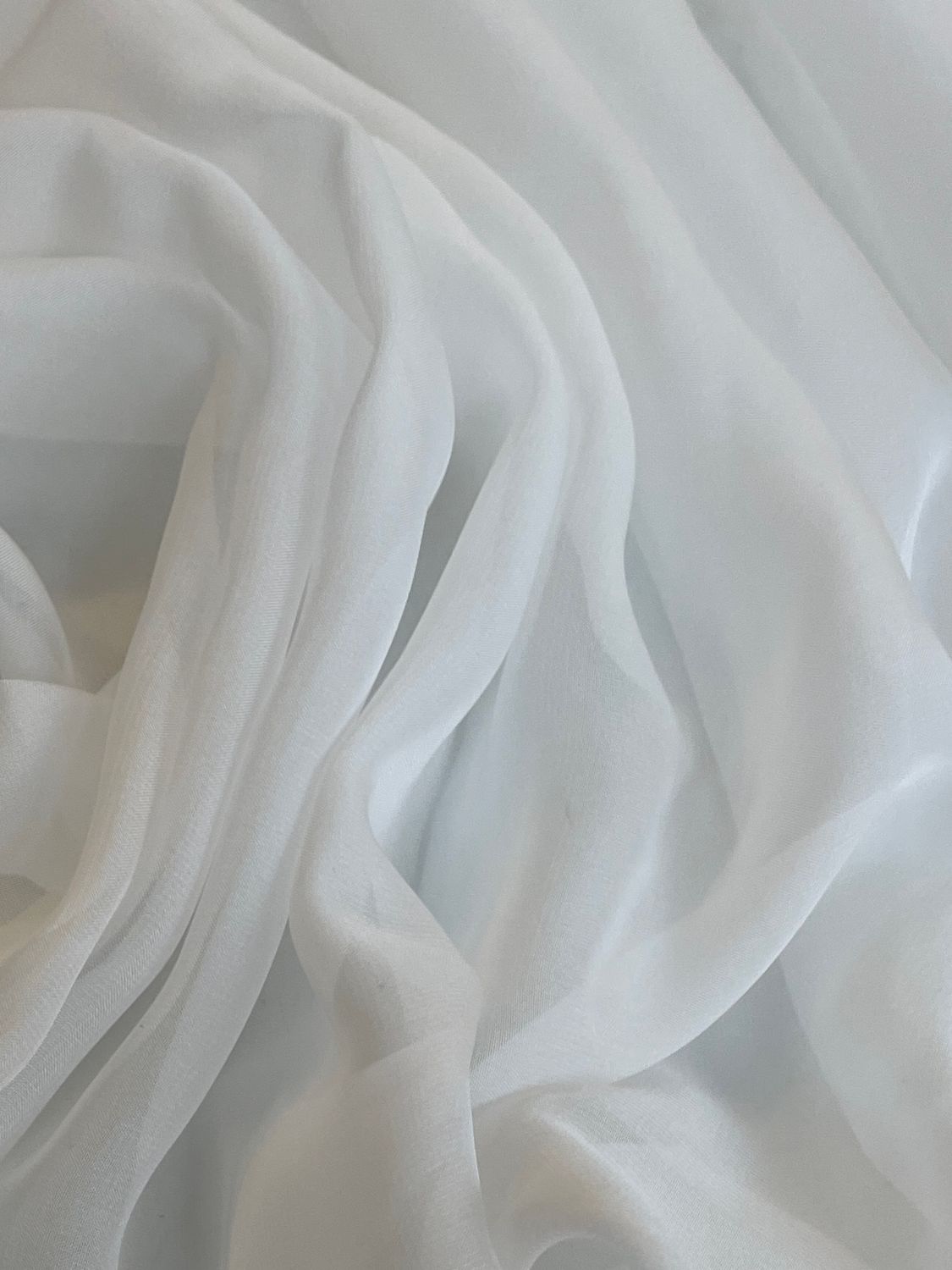 27006 White / light