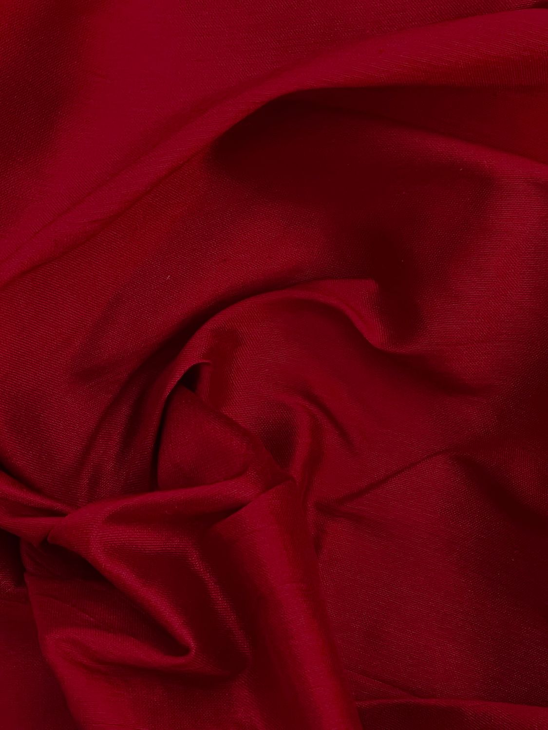 27018 Red