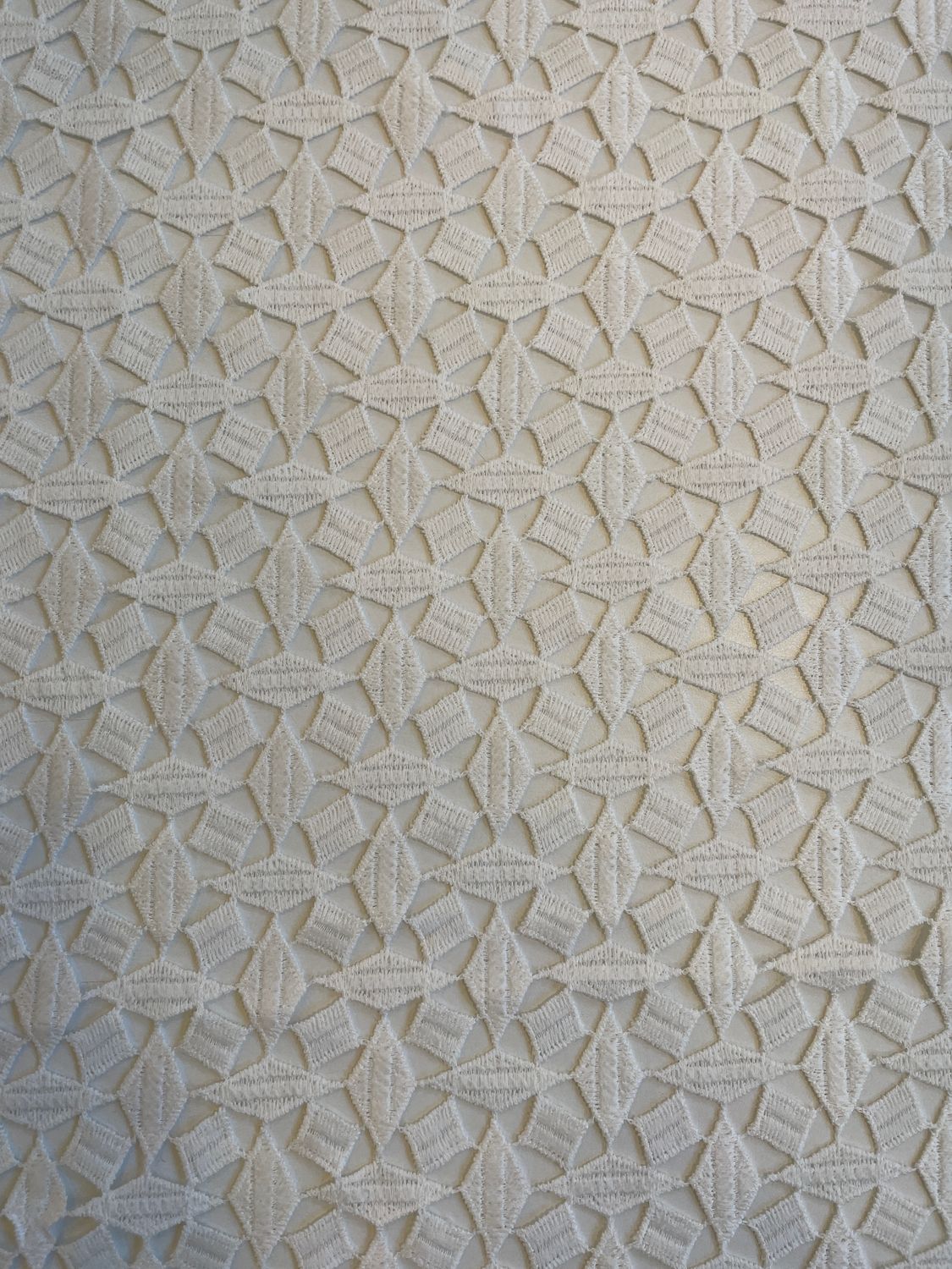 27030 WHITE
