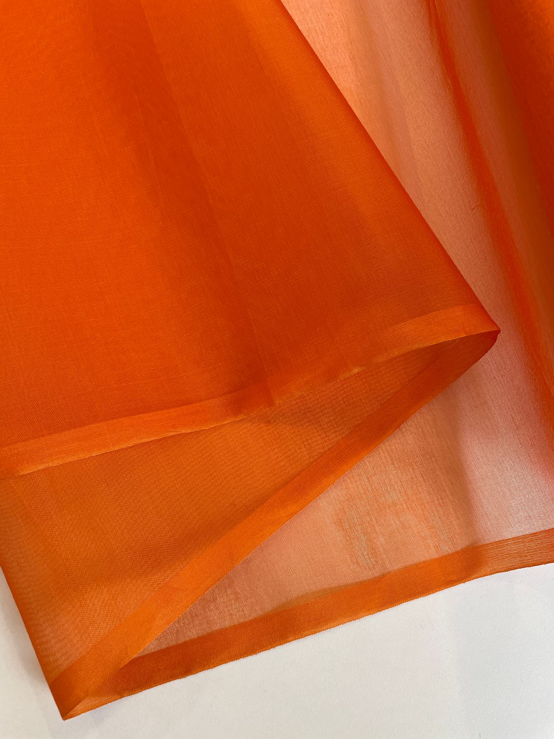 7043 ORANGE