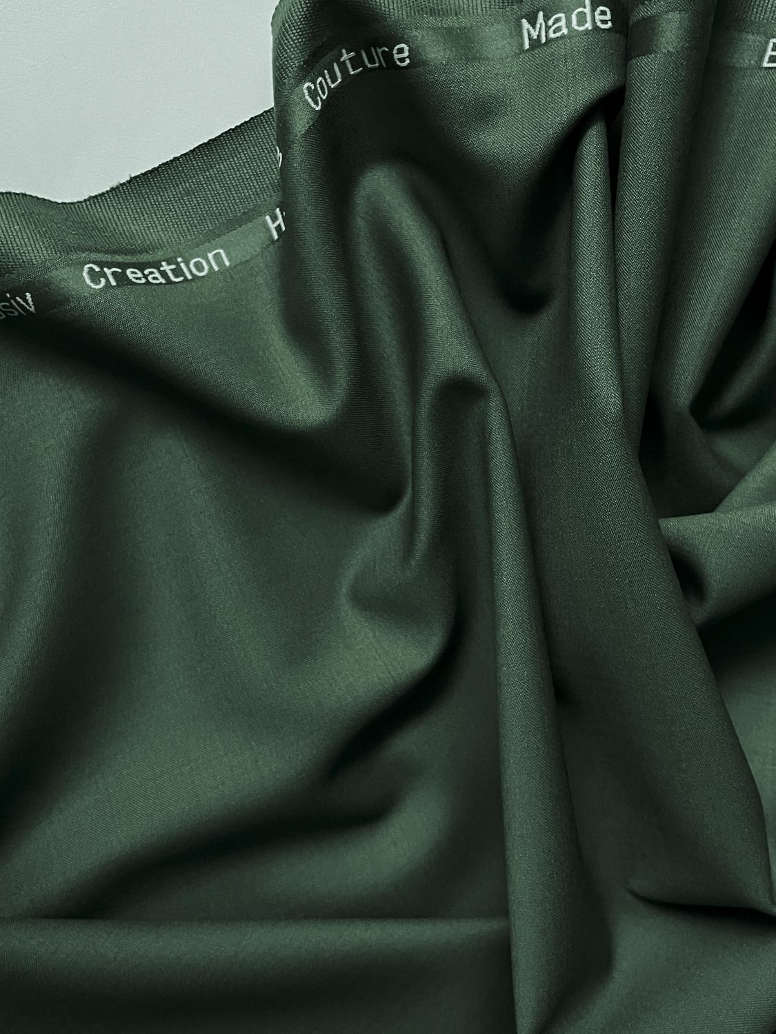 35599 Dark green Wolle lainewool Gabardine 35599 Dark green Wolle lainewool Gabardine