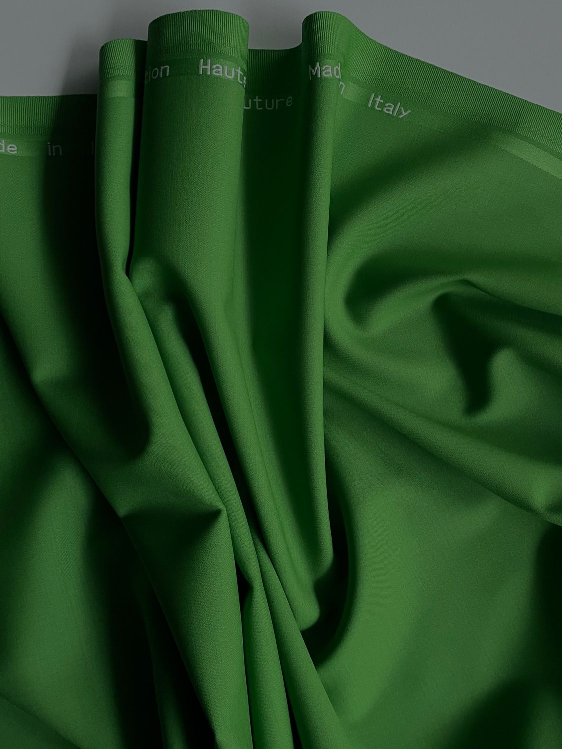 35608 Green Wolle lainewool Gabardine 35608 Green Wolle lainewool Gabardine
