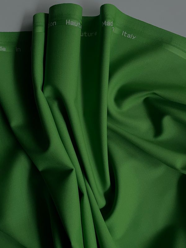 35608 Green Wolle lainewool Gabardine