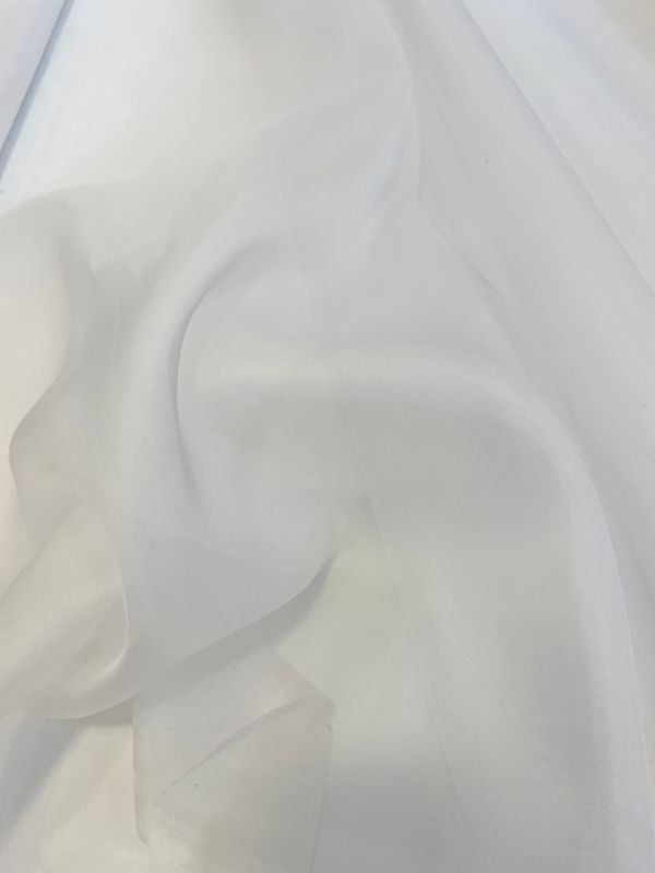 26150 ORGANZA white
