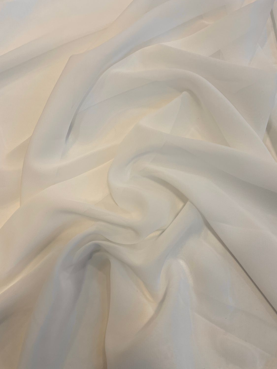 26983 Polyester Organza Ecru / light