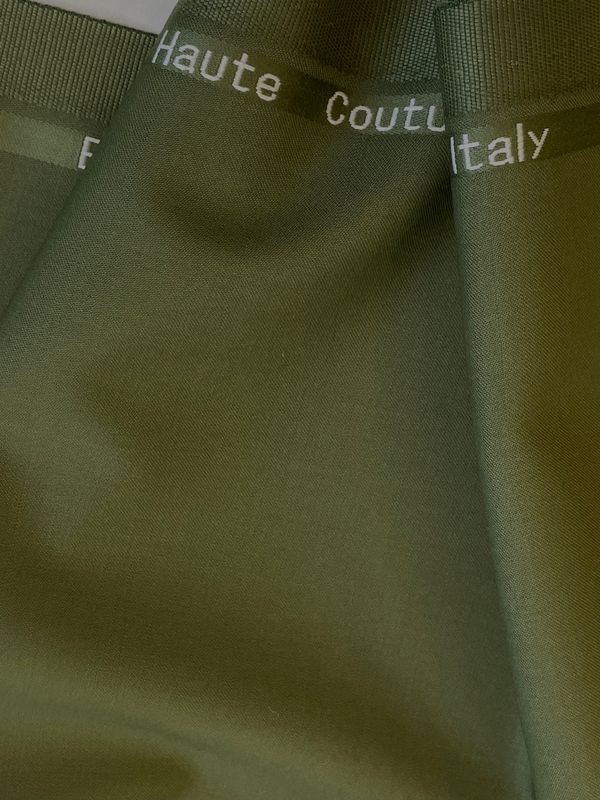 35599 Dark green Wolle lainewool Gabardine