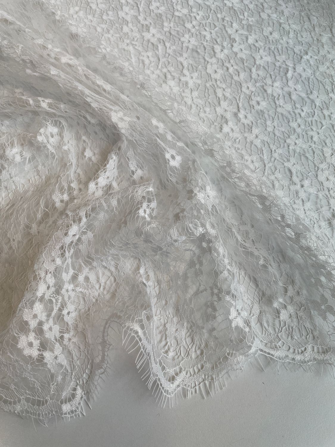 27384 WHITE