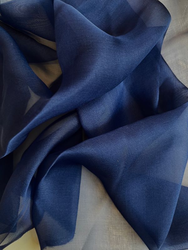 27498 Blue