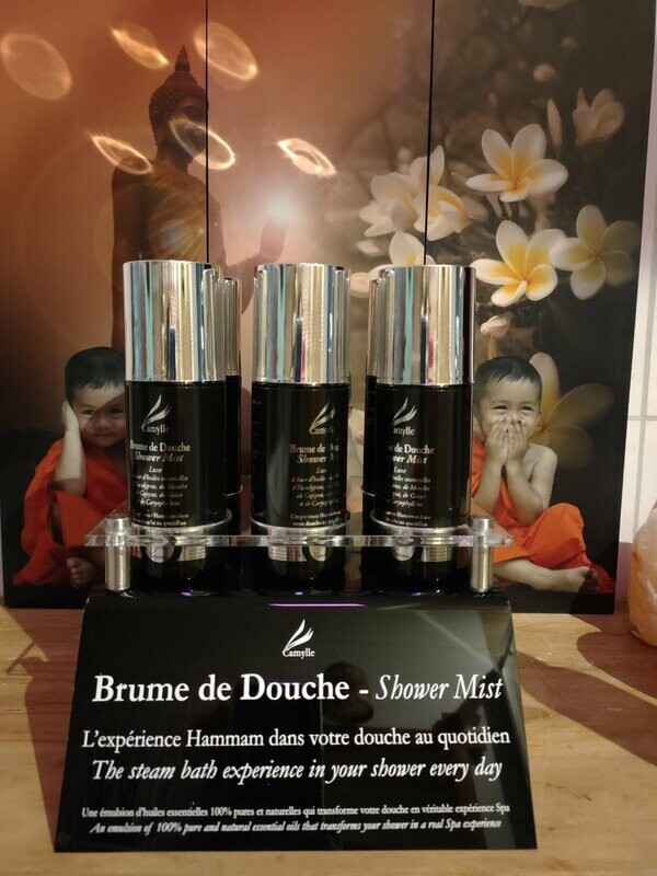 Brume de  douche  pour une sensation de détente et de bien-être