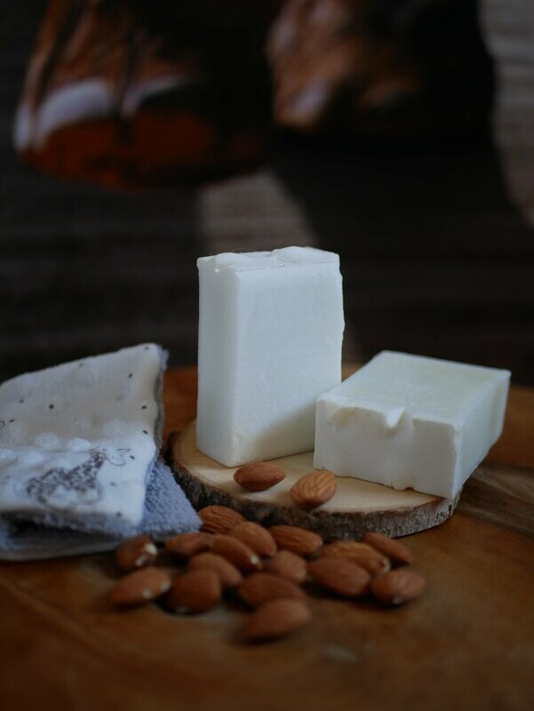 Amande Douce Amande Douce